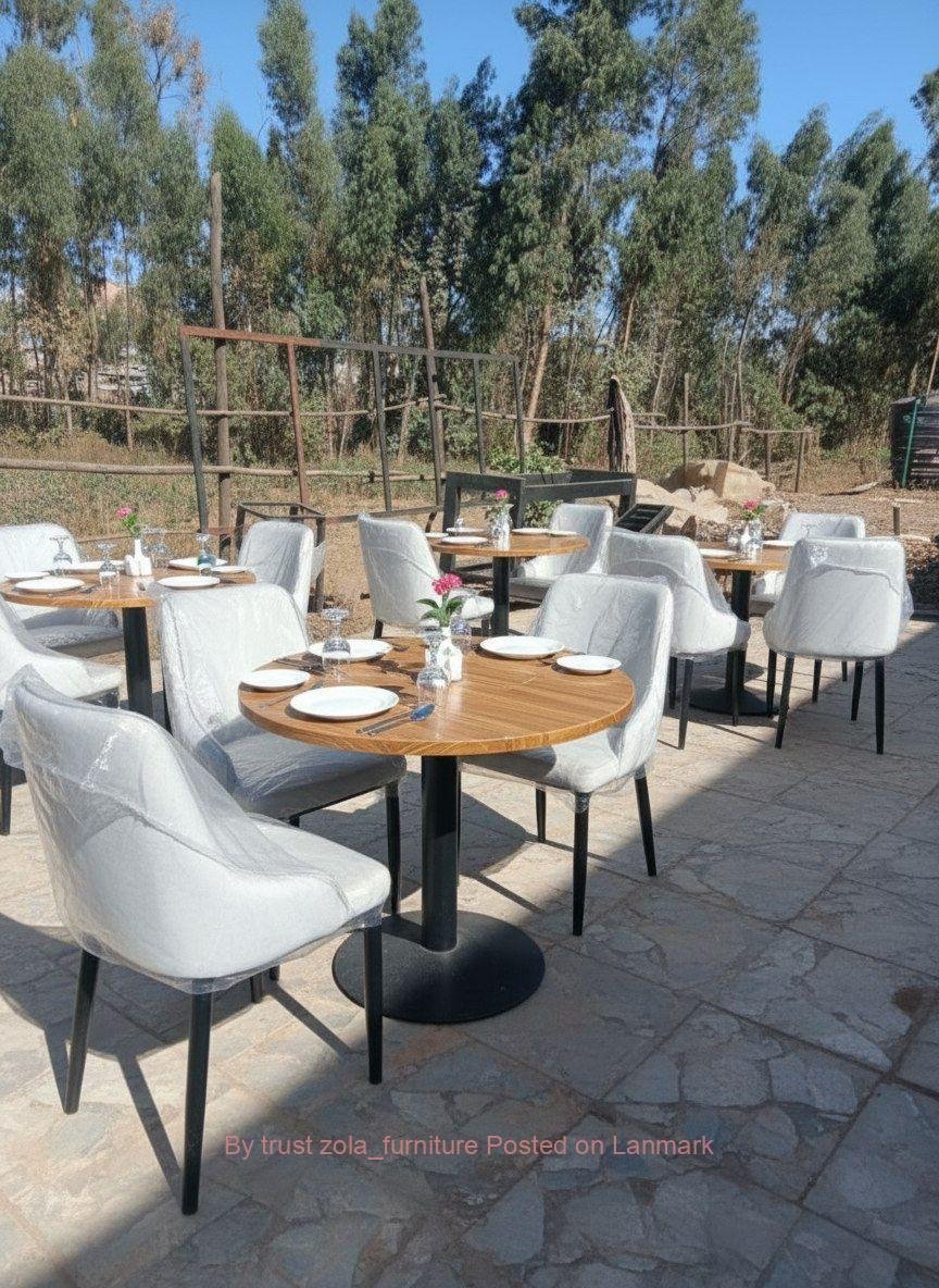 QUALITY RESTAURANT HOTEL CHAIRS AND TABLE