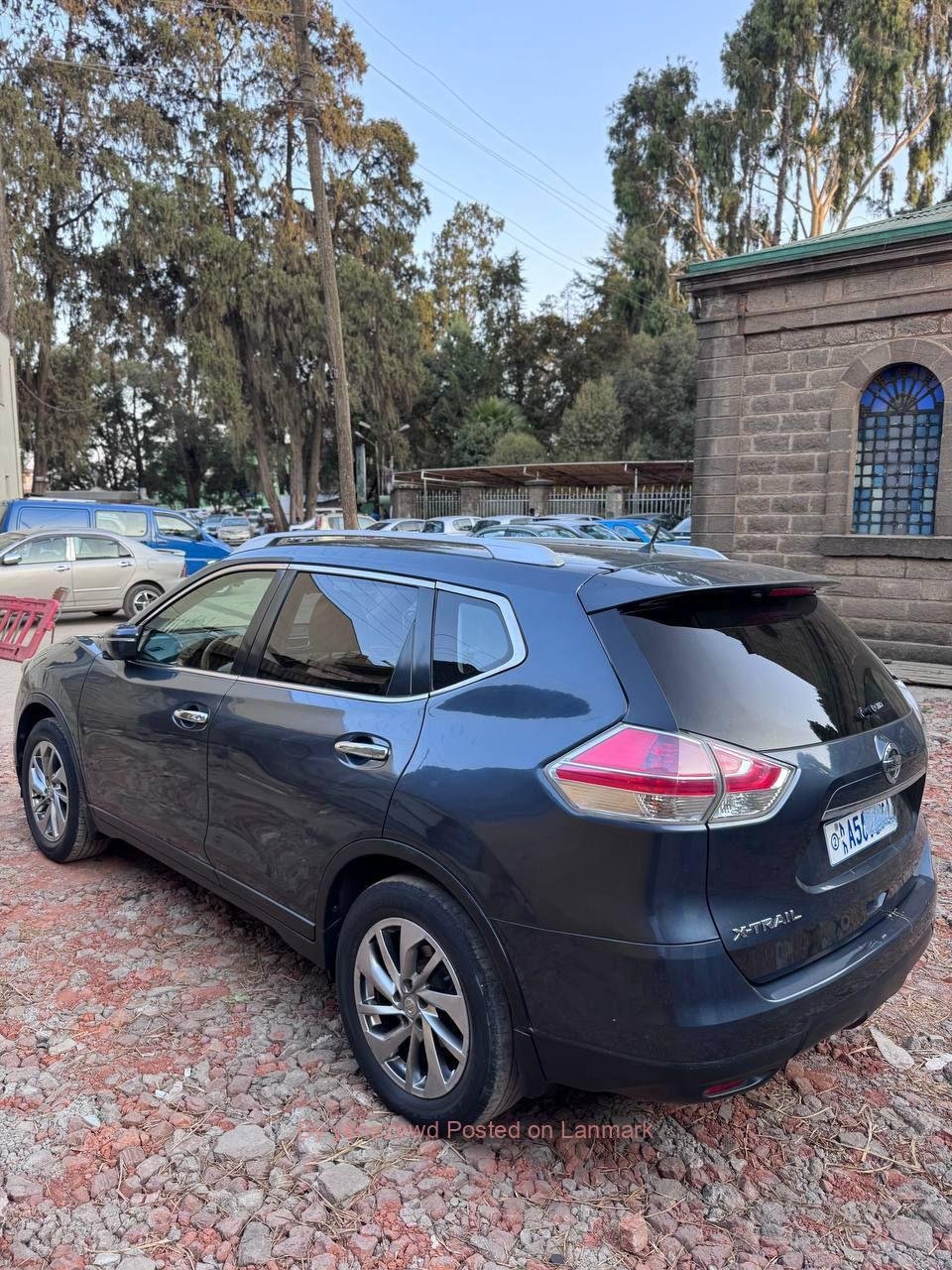 BRAND NISSAN #X-TRAIL 2015 — SUV CAR FOR SALE