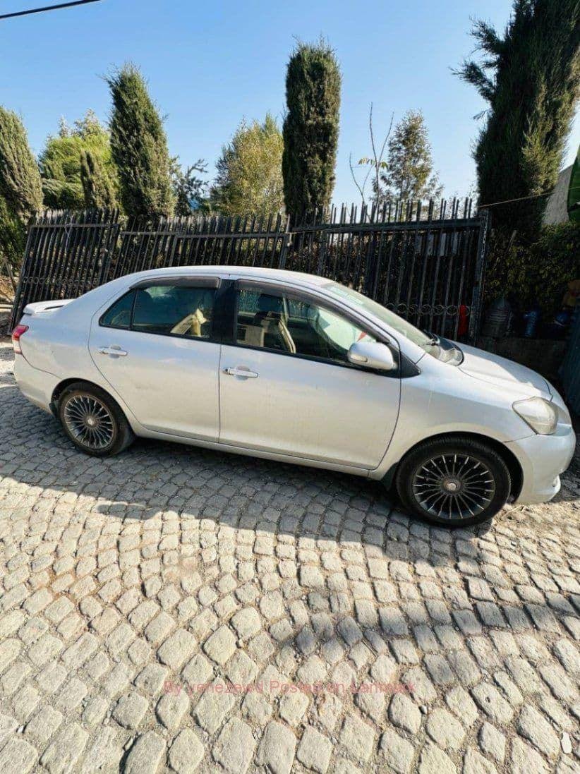 TOYOTA #YARIS BELTA 2010 — CAR FOR SALE