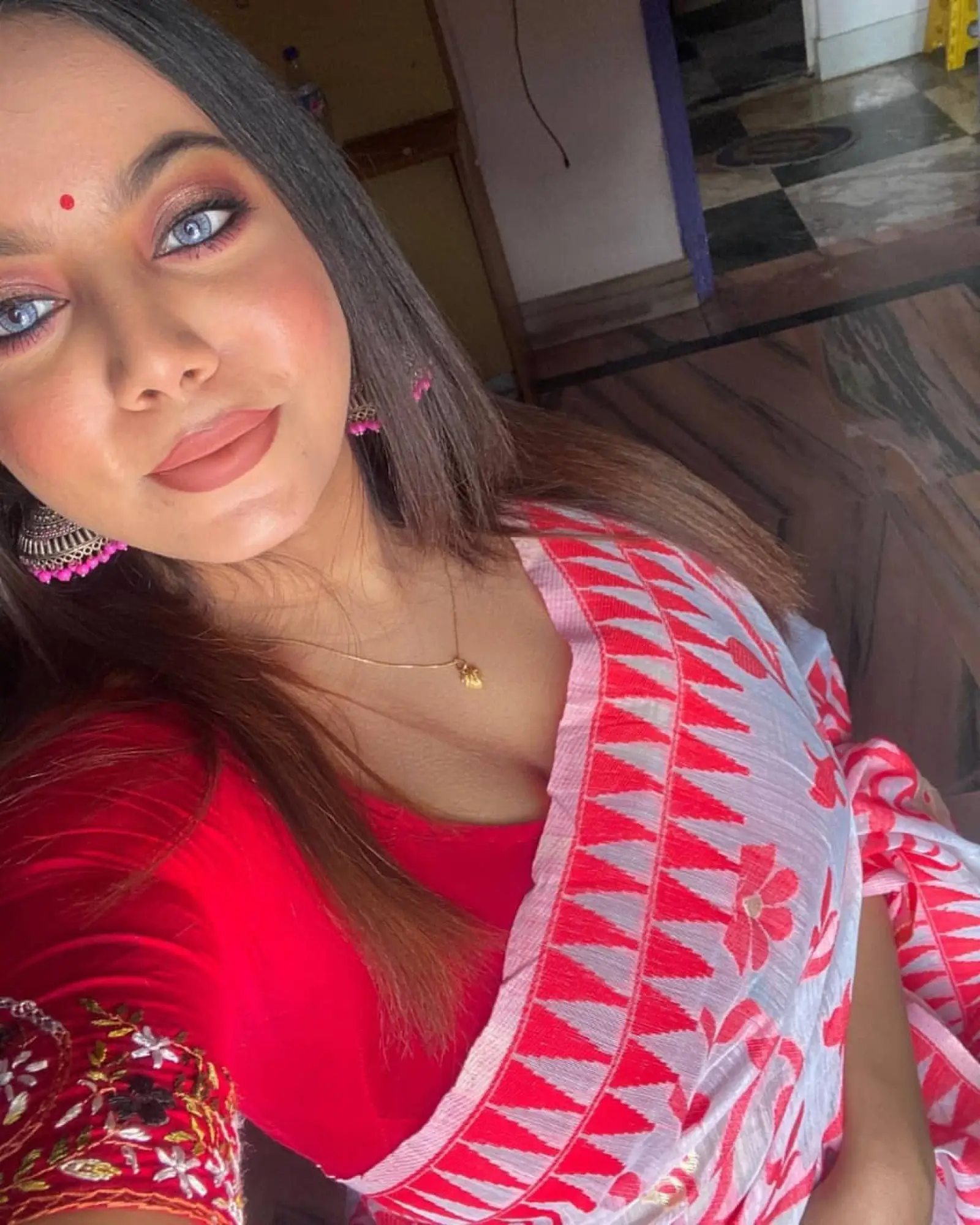 ☎9211479038✔ Lajpat Nagar Call Girls Experience Pure Excitement