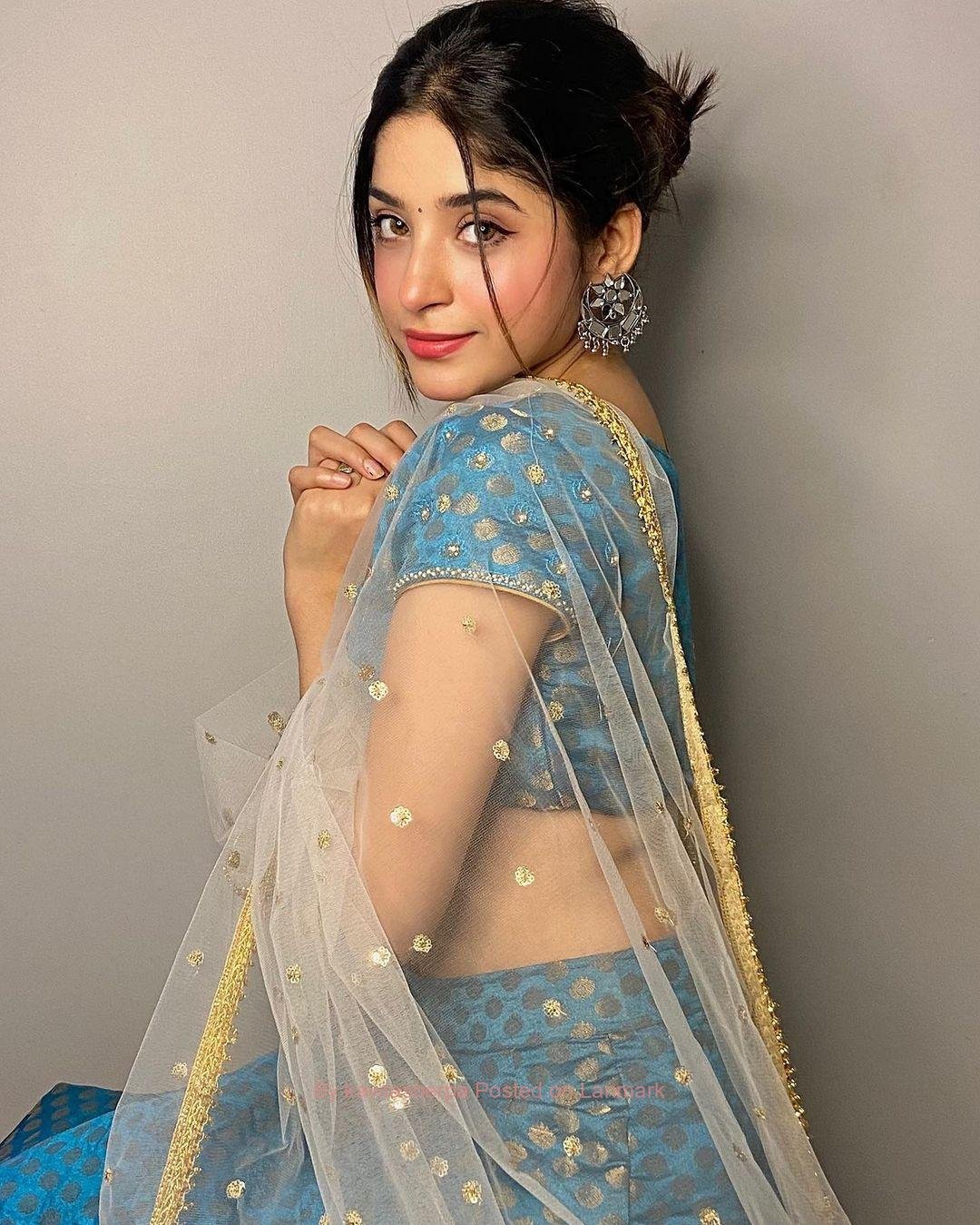 Call Girls In Noida Sector 94 • 9891429890 – Noida Escorts