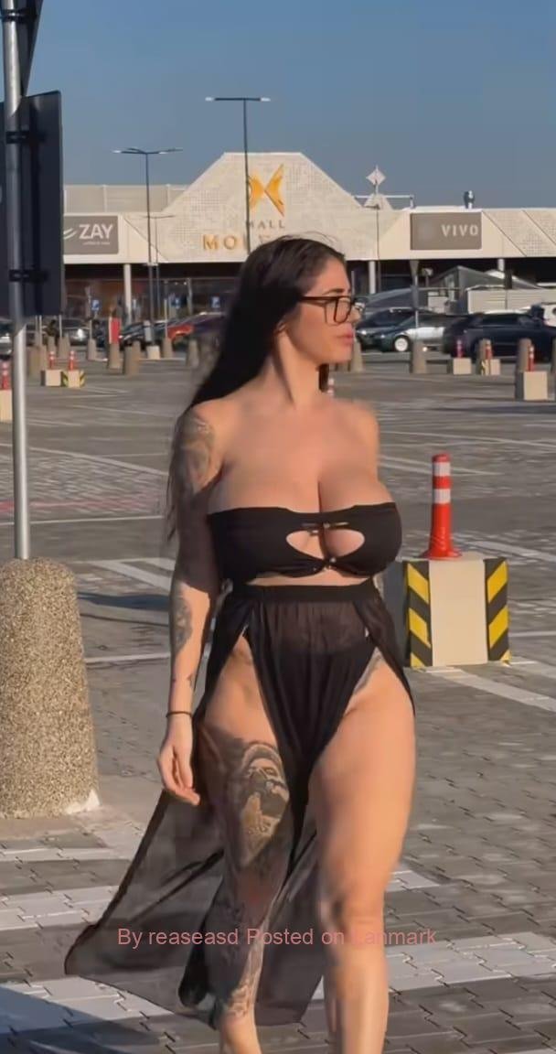 Mandrem Beach Escorts Ashwem Paradise Link +919613993000 North Goa VIP Russian Call Girls High Profile River Confluence Beach Yoga Hotel Service Independent 24/7 Cash Twin Beach Tranquility