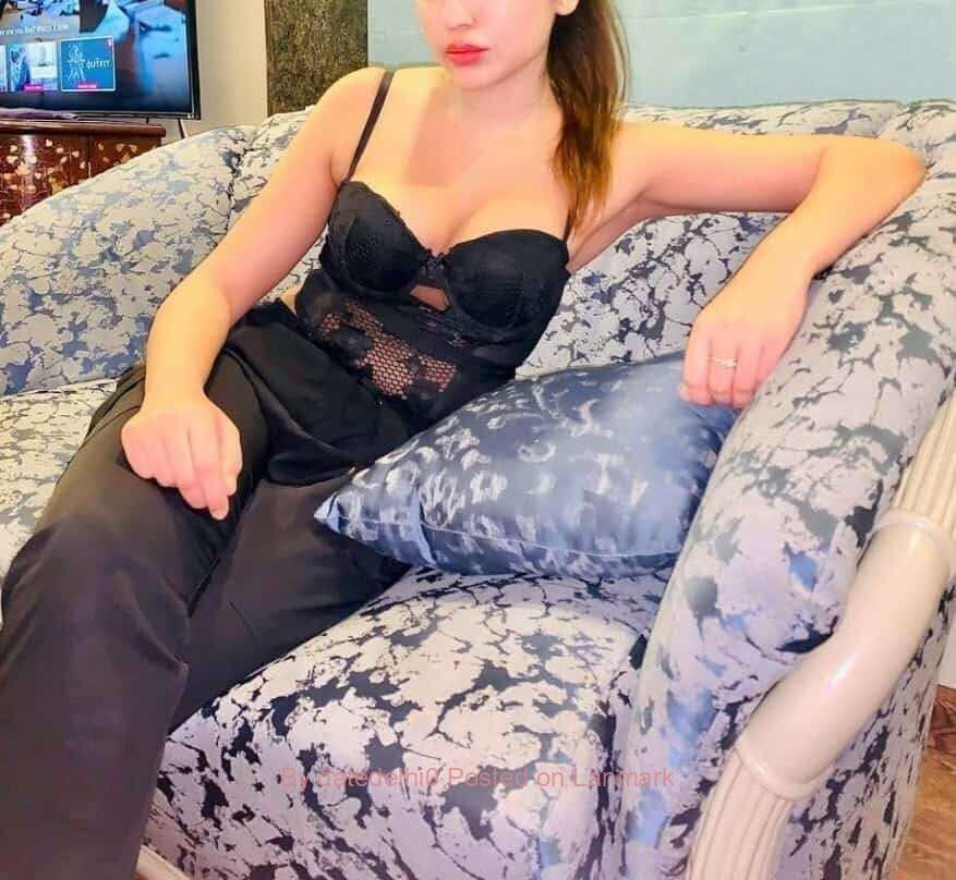 Call Girls in New Friends Colony 9310318173 Delhi Call Girl Service