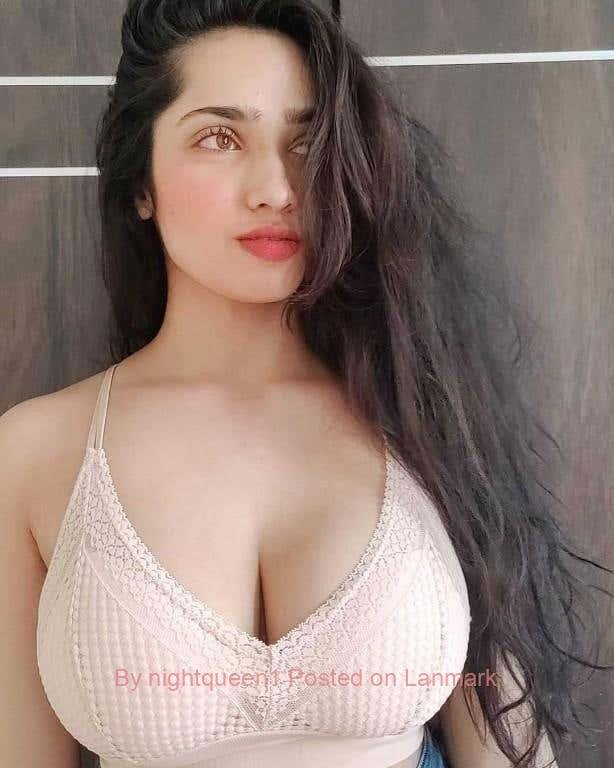 Booking Now 9643727424 Call Girls In Kaushambi Ghaziabad Escorts Service in Delhi NCR