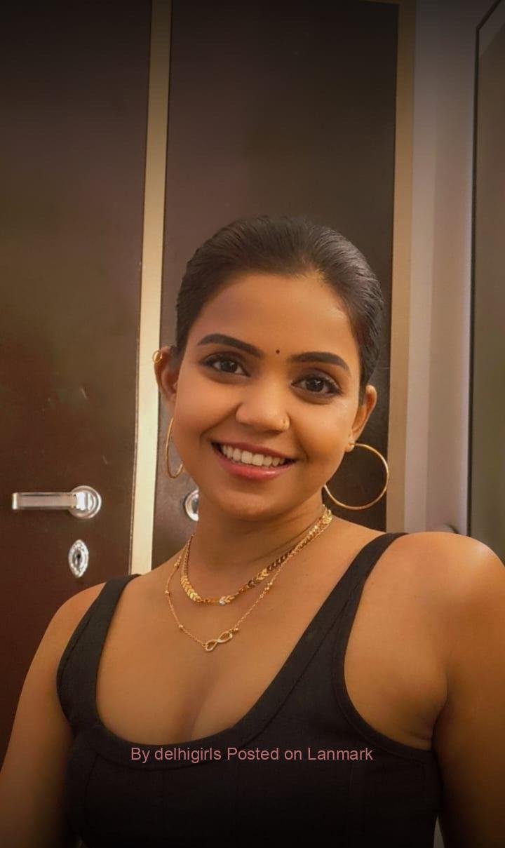 Independent Housewife 8860008073 Call Girl Service Delhi Escort Okhla